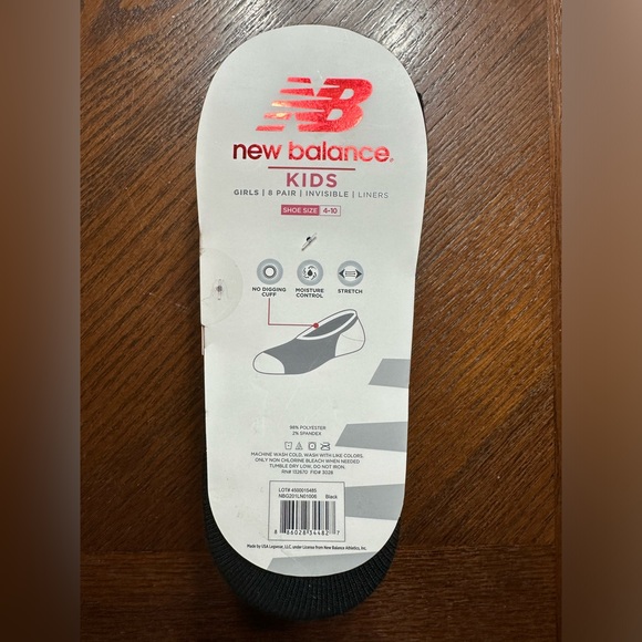 New Balance 8 Pack Girls Black/Pink Invisible No Show Liners NWT Fits sh… - Picture 2 of 5